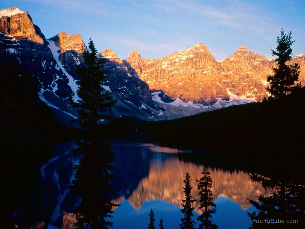 Moraine Lake, Banff National Park, Alberta, Canada